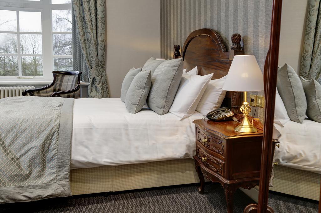 Mere Court Hotel Knutsford Esterno foto