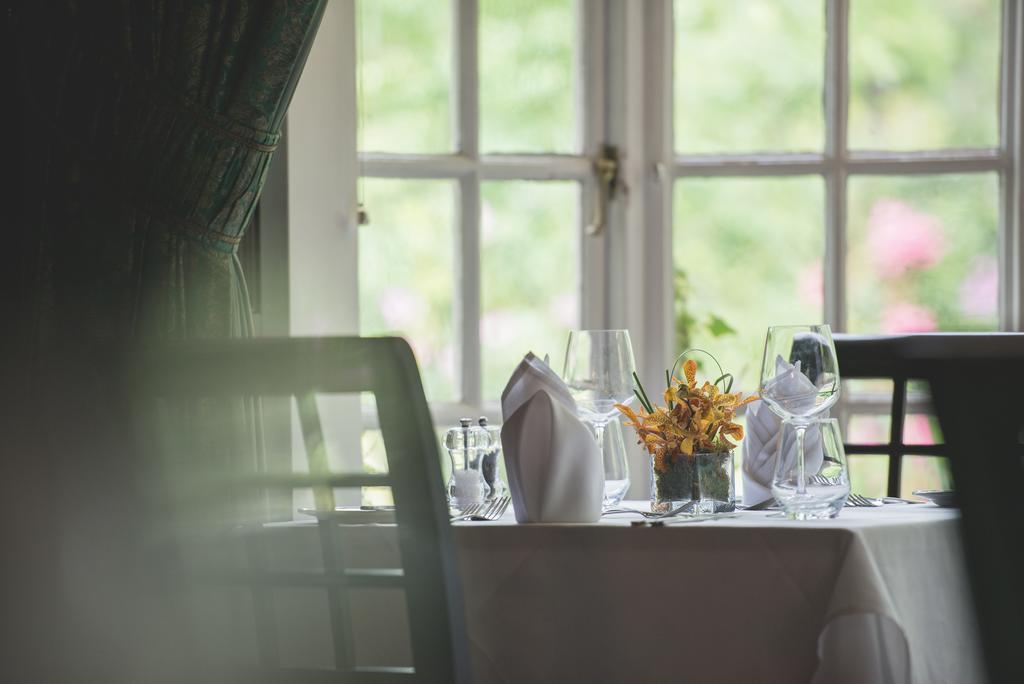 Mere Court Hotel Knutsford Esterno foto