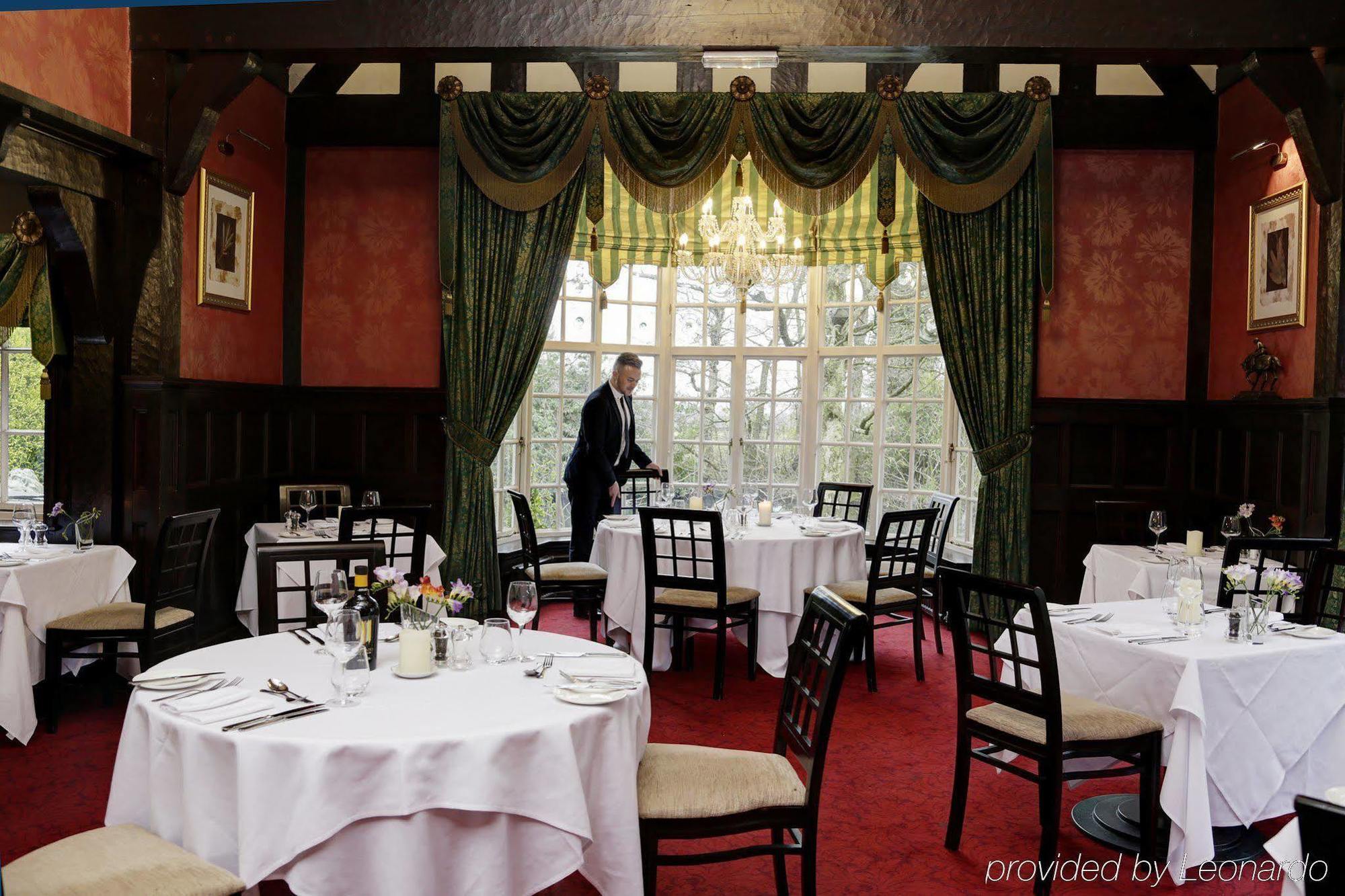 Mere Court Hotel Knutsford Esterno foto