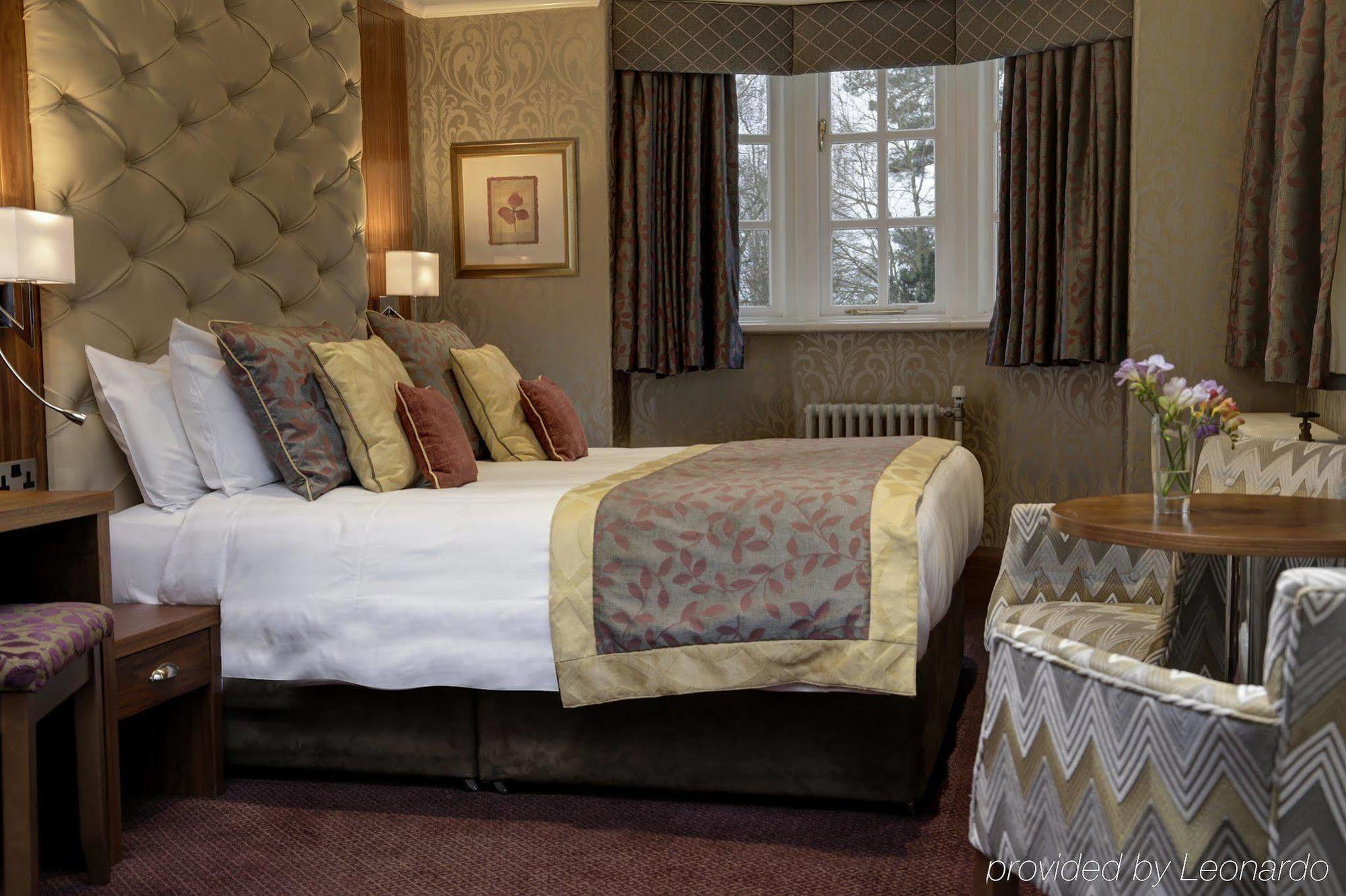 Mere Court Hotel Knutsford Esterno foto