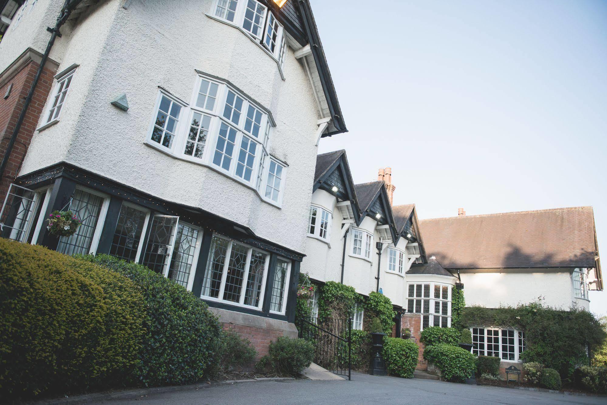 Mere Court Hotel Knutsford Esterno foto