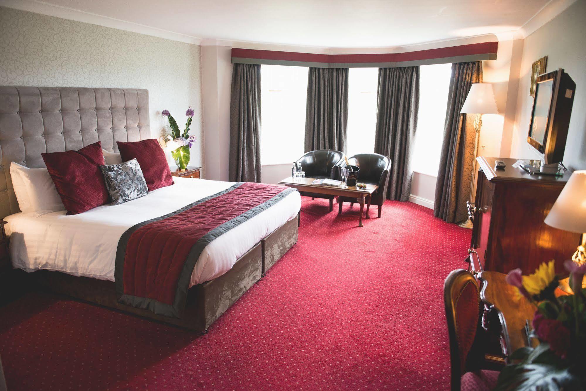 Mere Court Hotel Knutsford Esterno foto